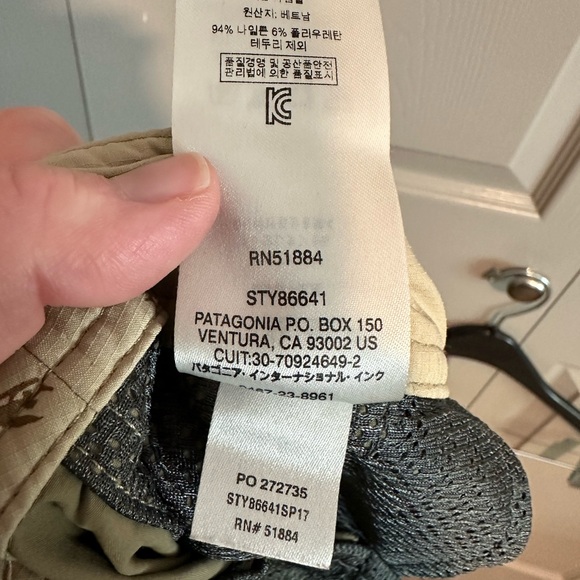 Patagonia Flat Front Shorts 38 - Picture 5 of 7